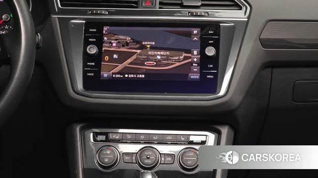 Volkswagen Tiguan second Generation 2018 Белый из Кореи, фото 5