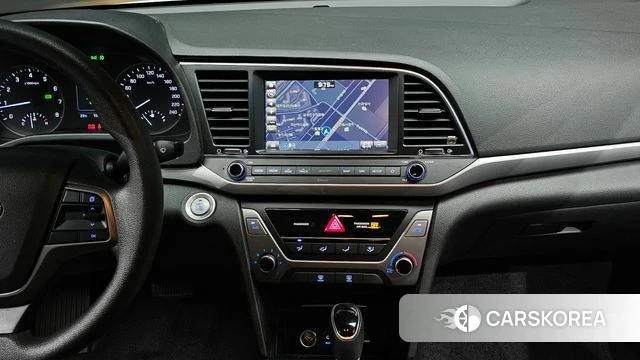 Hyundai Avante AD 2018 Белый из Кореи, фото 5