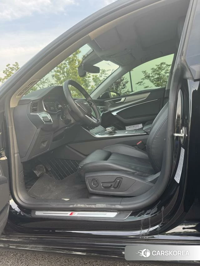 Audi A7 2021 Черный из Китая, фото 5