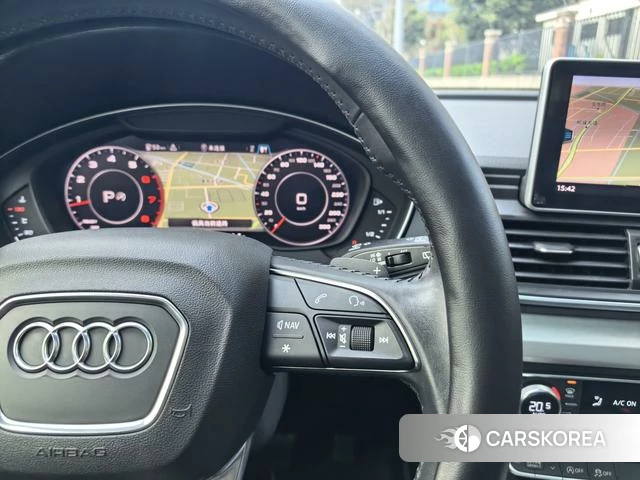 Audi Q5L 2019 Белый из Китая, фото 5