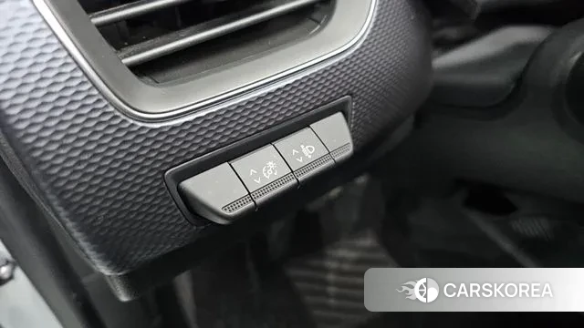 Renault Korea (Samsung) XM3 2021 Серебряный из Кореи, фото 5