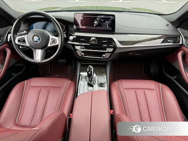 BMW 5 series 2022 Черный из Китая, фото 5