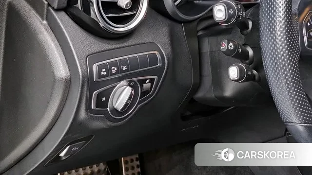 Mercedes-Benz GLC-Class X253 2019 Белый из Кореи, фото 5