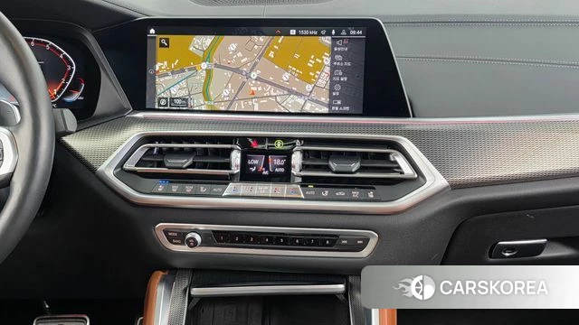 BMW X6 (G06) 2022 Белый из Кореи, фото 5
