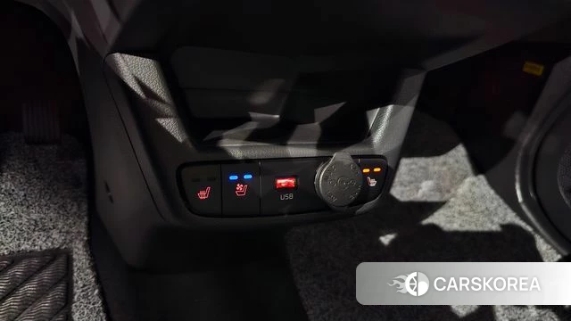 Kia The New Kia Ray 2024 Темно-зеленый из Кореи, фото 5