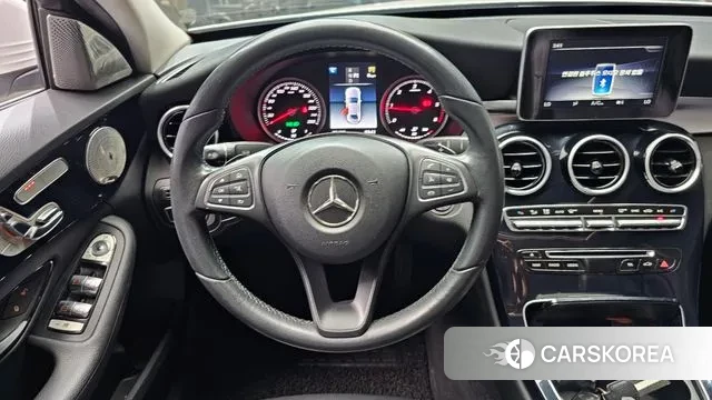 Mercedes-Benz C-Class W205 2018 Белый из Кореи, фото 5