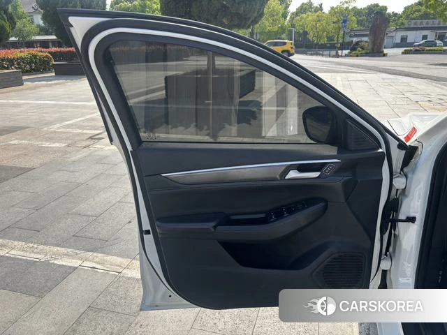 Ford Forrest 2021 Белый из Китая, фото 5