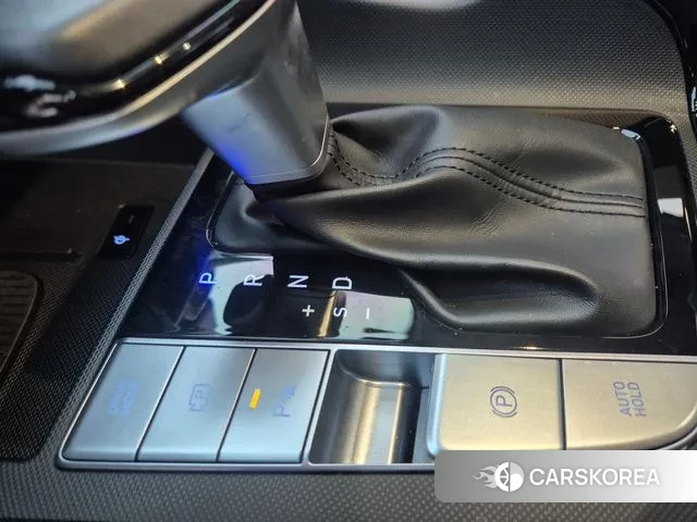 Hyundai The New Avante (CN7) 2024 Белый из Кореи, фото 5