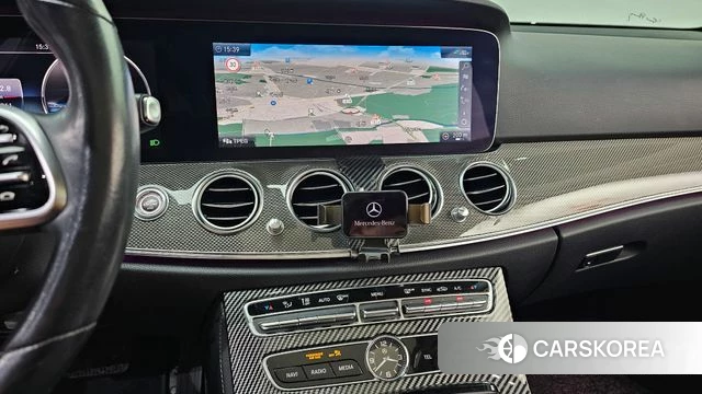 Mercedes-Benz E-Class W213 2019 Белый из Кореи, фото 5