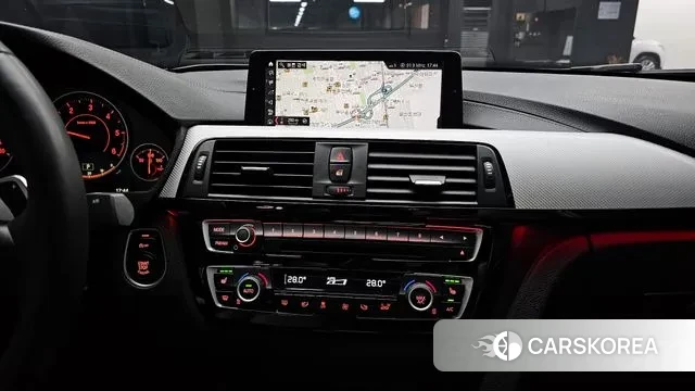 BMW 3 Series (F30) 2018 Черный из Кореи, фото 5