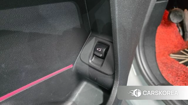 Mini Cooper Countryman 2021 Серебряный из Кореи, фото 5