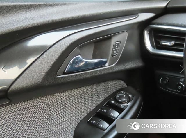 Chevrolet (GM Daewoo) Trailblazer 2022 Черный из Кореи, фото 5