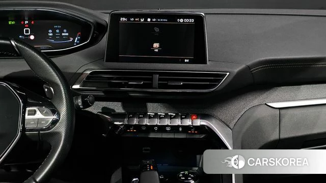 Peugeot 5008 second generation 2020 Белый из Кореи, фото 5