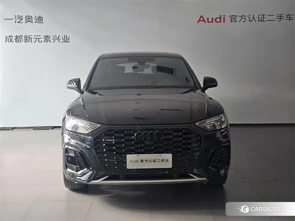 Audi Q5L 2023 Черный из Китая, фото 5