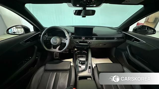 Audi A4L 2023 Темно-серый из Китая, фото 5