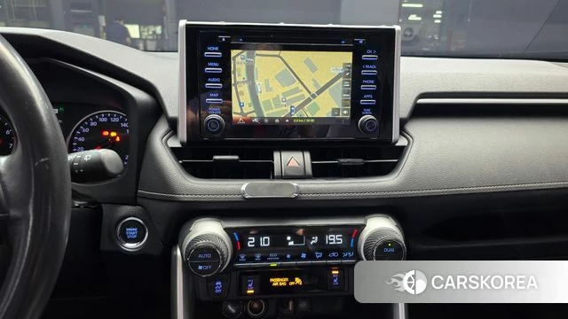 Toyota RAV4 5th Generation 2019 Белый из Кореи, фото 5