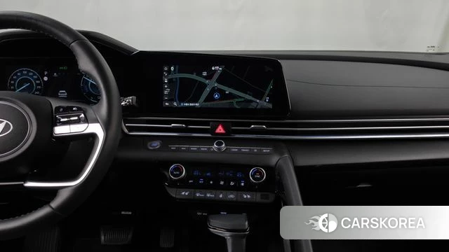 Hyundai The New Avante Hybrid (CN7) 2024 Белый из Кореи, фото 5