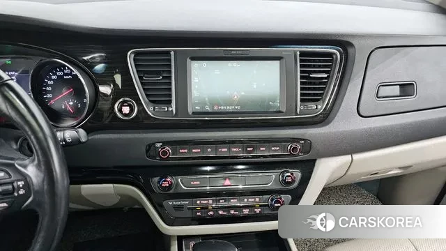 Kia The New Carnival 2018 Серый из Кореи, фото 5