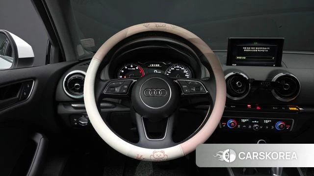 Audi New A3 2019 Белый из Кореи, фото 5