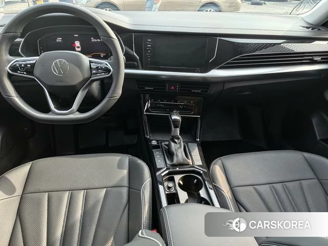 Volkswagen Passat 2024 Черный из Китая, фото 5