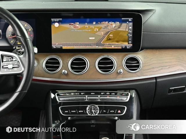 Mercedes-Benz E-Class W213 2018 Белый из Кореи, фото 5