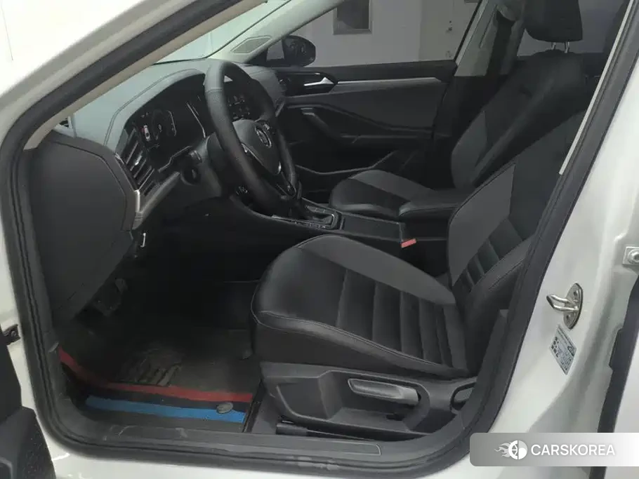 Volkswagen Sagitar 2022 Белый из Китая, фото 5