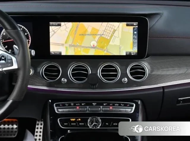 Mercedes-Benz E-Class W213 2018 Черный из Кореи, фото 5