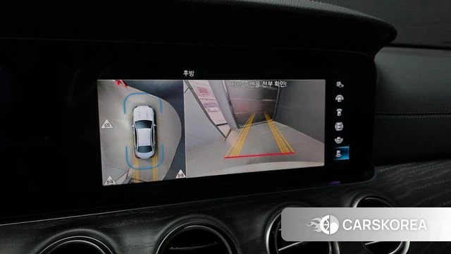Mercedes-Benz E-Class W213 2023 Белый из Кореи, фото 5