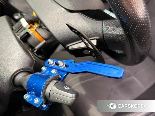 Hyundai Veloster (JS) 2021 Небесно-голубой из Кореи, фото 5
