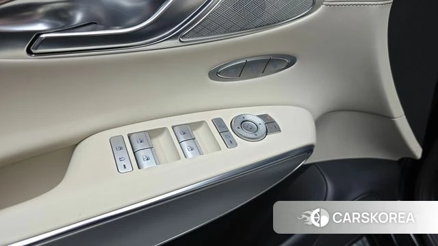 Genesis GV70 2023 Черный из Кореи, фото 5