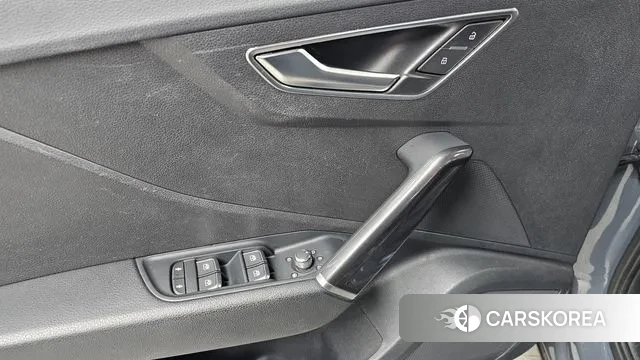 Audi Q2 2020 Серый из Кореи, фото 5