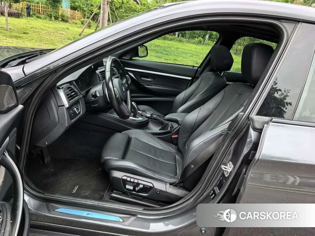 BMW 3 series GT 2021 Темно-серый из Китая, фото 5