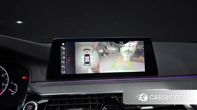 BMW 5 Series (G30) 2019 Белый из Кореи, фото 5