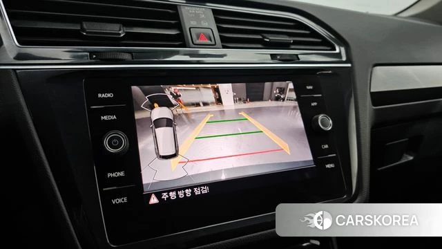 Volkswagen Tiguan second Generation 2022 Серый из Кореи, фото 5