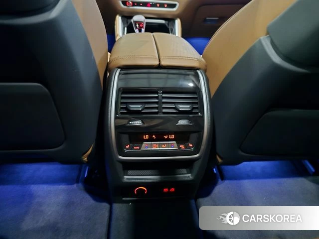 BMW X5M (G05) 2025 Черный из Кореи, фото 5