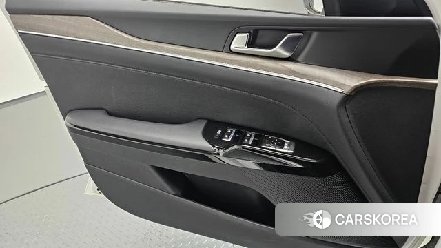 Kia K5 3rd generation 2020 Белый из Кореи, фото 5