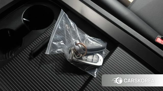 Hyundai Staria 2021 Черный из Кореи, фото 5