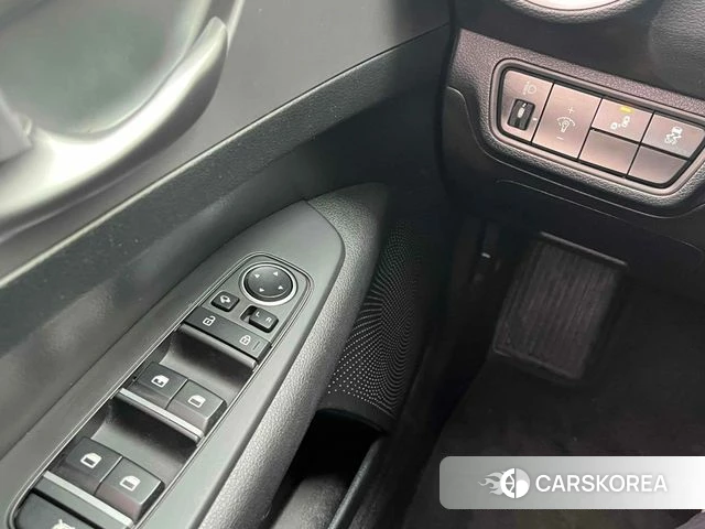 Kia The New K3 2nd generation 2022 Белый из Кореи, фото 5