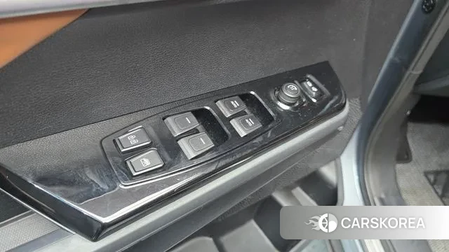 Ssangyong Torres 2023 Серый из Кореи, фото 5