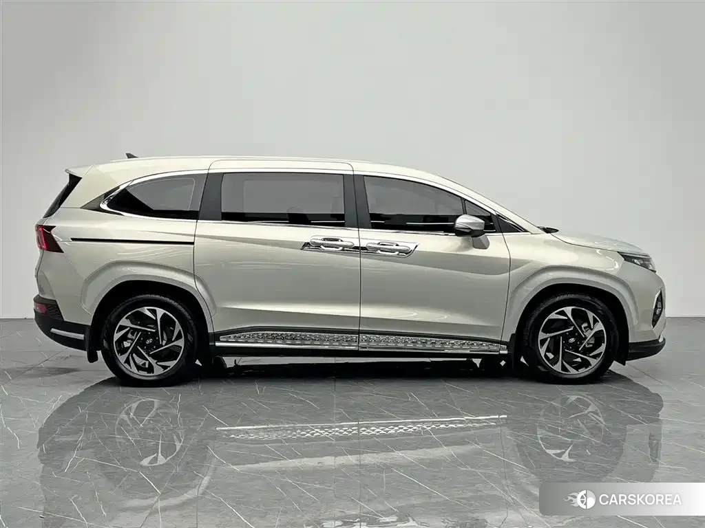 Hyundai Kustu 2022 Champagne/brown из Китая, фото 5