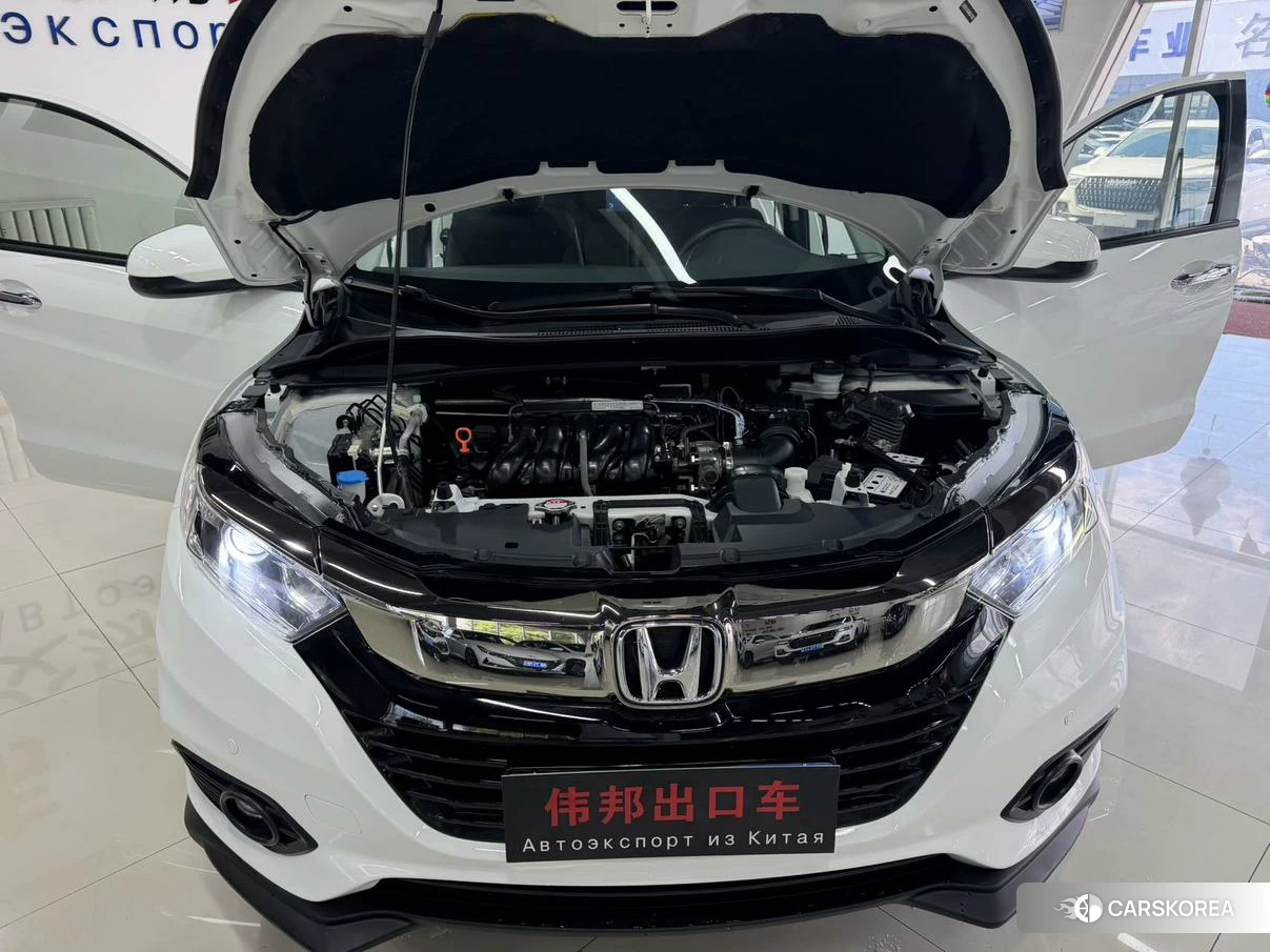 Honda Vezel 2021 Белый из Китая, фото 5