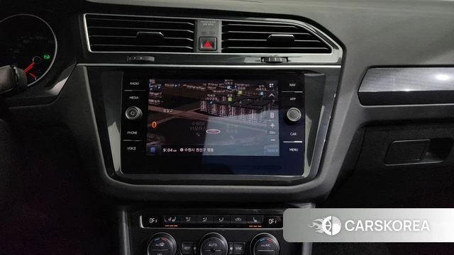 Volkswagen Tiguan second Generation 2020 Серый из Кореи, фото 5