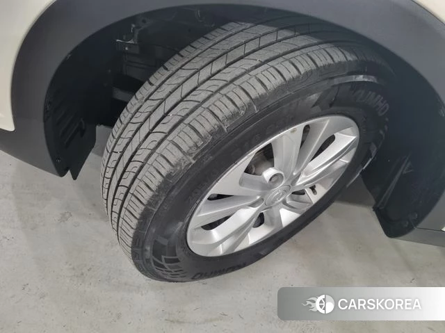 Ssangyong Tivoli Armor 2018 Белый из Кореи, фото 5