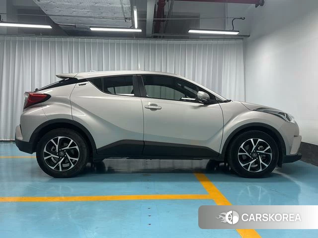Toyota C-HR 2020 Серебристо-серый из Китая, фото 5