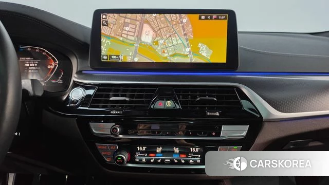 BMW 6 Series GT (G32) 2023 Черный из Кореи, фото 5