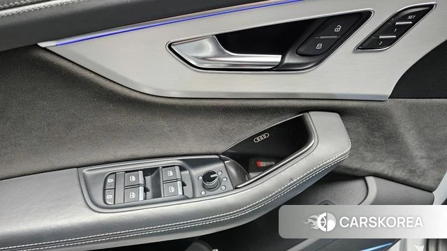 Audi Q8 (4M) 2021 Белый из Кореи, фото 5