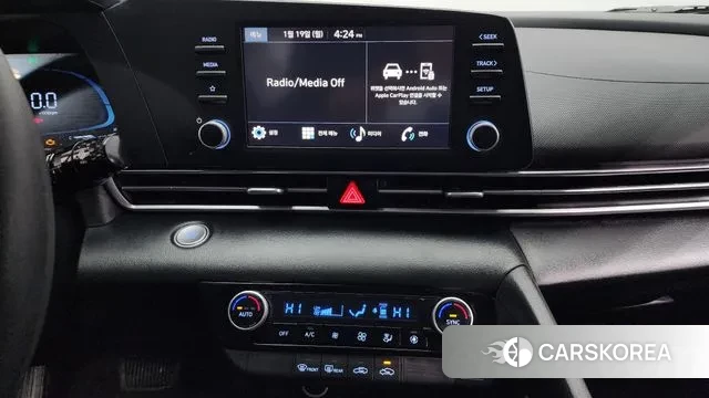 Hyundai The New Avante (CN7) 2024 Белый из Кореи, фото 5