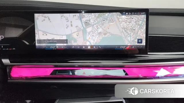 BMW 7 Series (G70) 2024 Белый из Кореи, фото 5