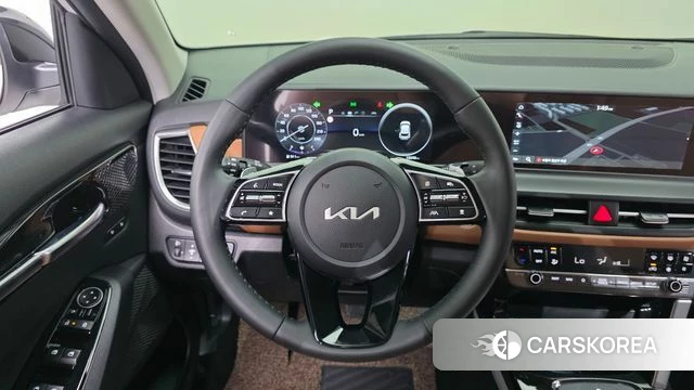 Kia The New Seltos 2024 Белый из Кореи, фото 5
