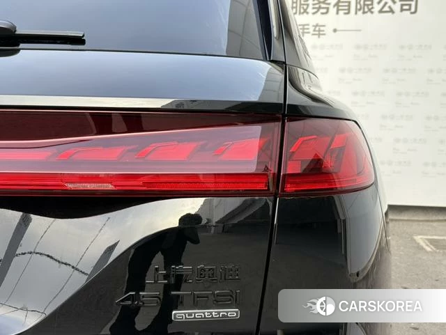 Audi Q6 2024 Черный из Китая, фото 5